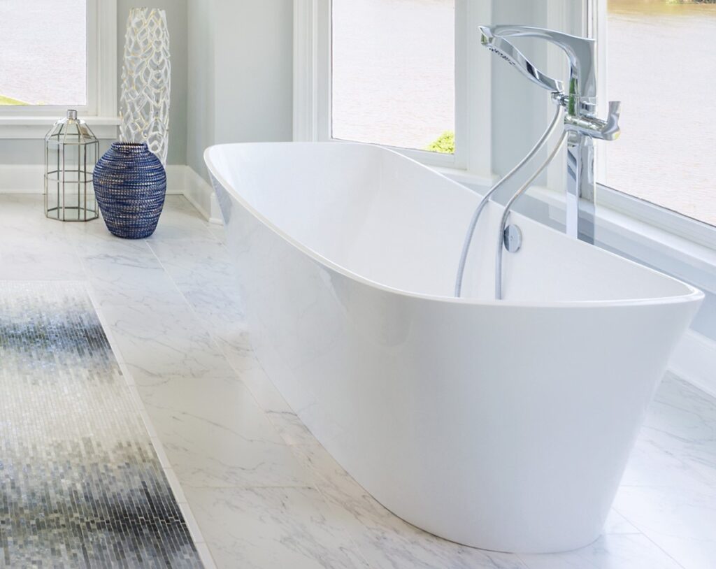 Victoria + Albert Travento tub